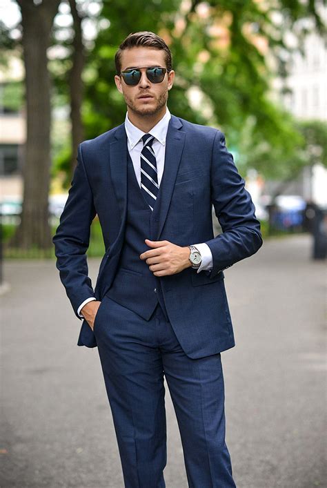 navy blue suit white shirt.